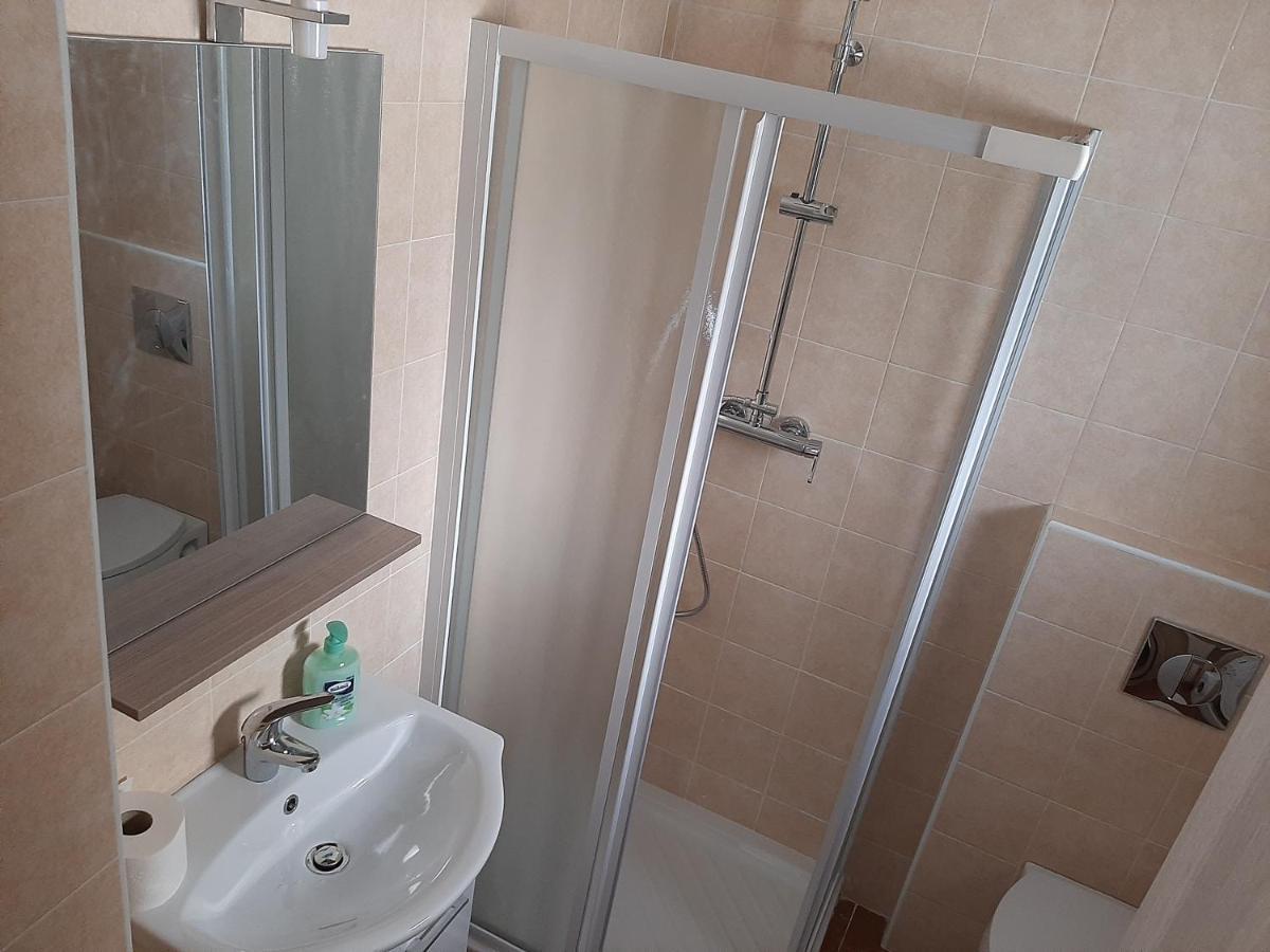 House Vittone Venaria Reale Apartment ภายนอก รูปภาพ